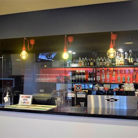 Ibis Thornleigh Hotel Exterior photo