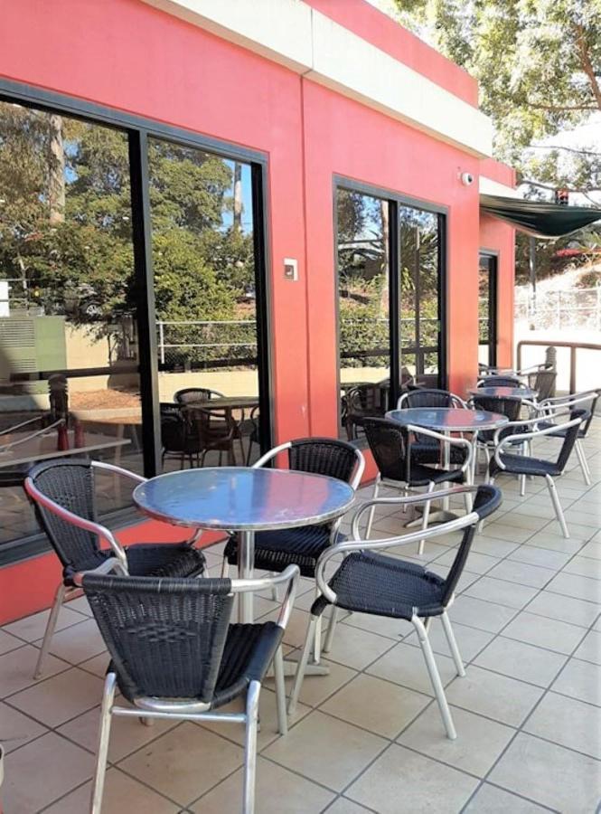 Ibis Thornleigh Hotel Exterior photo